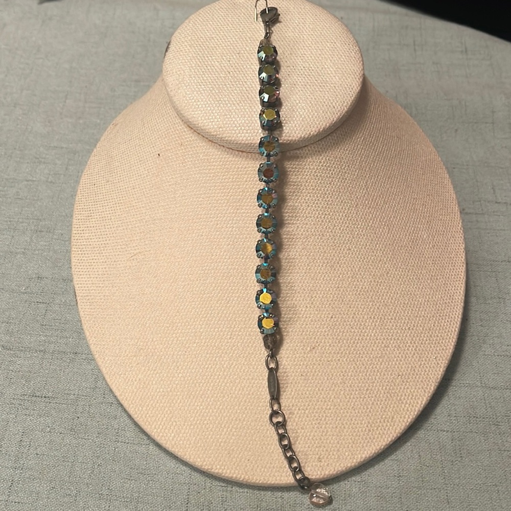 SABIKA - Forward Thinking Fun Bracelet